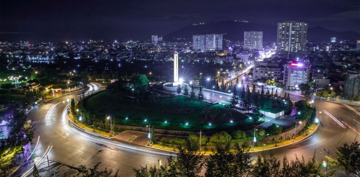 7133-hotel-night-view-2