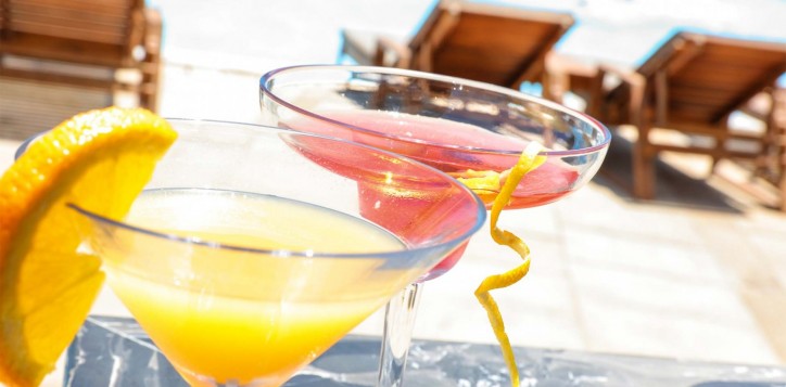 pool-bar-pl-vt-day-085609-5-2