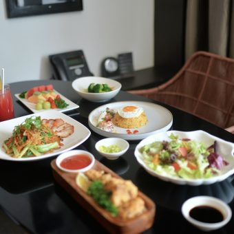 in-room-dining-service